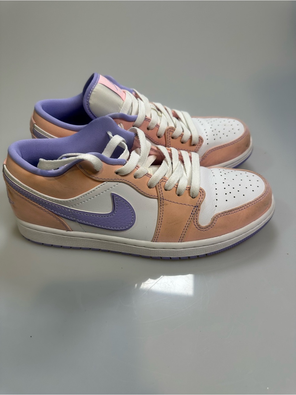 Nike Men’s Low-Top Sneakers in Peach, Lavender & White